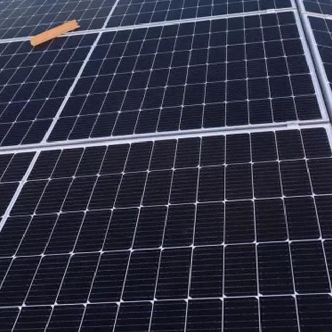 395W Mono Perc 158,75 mm GP MEIO CUTO CORTE 1 PANELOS Solar 144 Células