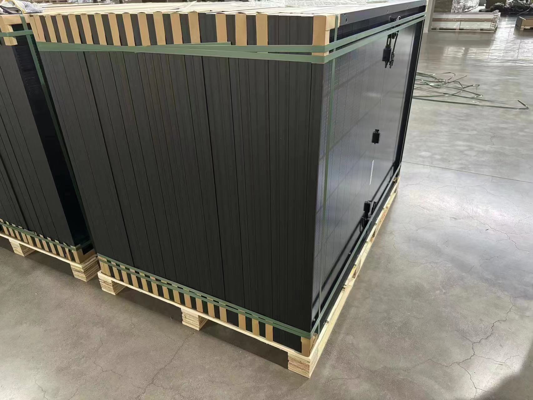 Brightway Solar 425W Módulo PV bifacial de 182 mm para telhados comerciais